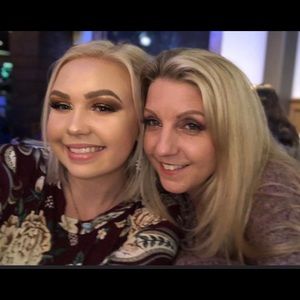 Meet your Posher, Alissa